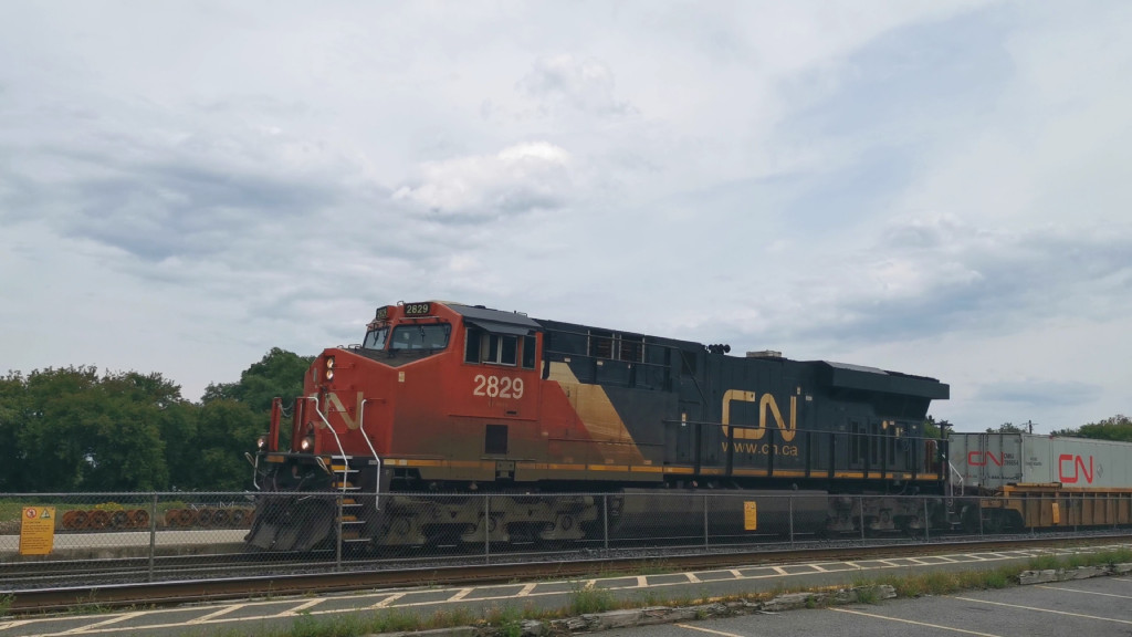 CN 2829